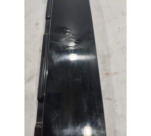 Накладка двери (задняя правая)