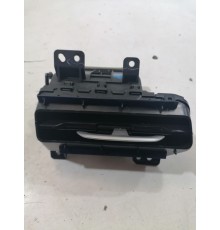 Дефлектор воздушный правый