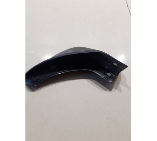 Брызговик (задний правый)