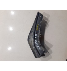 Брызговик (задний правый)