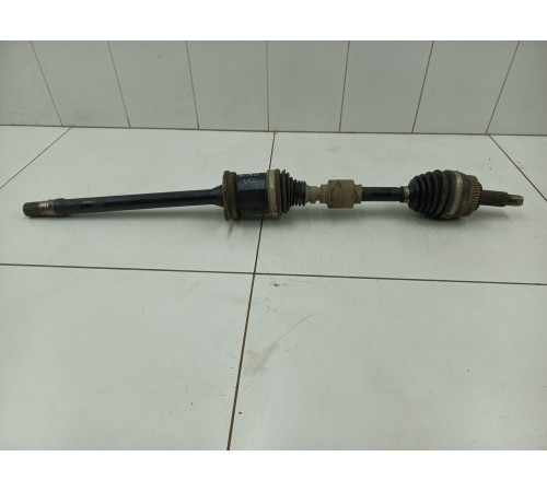 Полуось (привод) передний правый