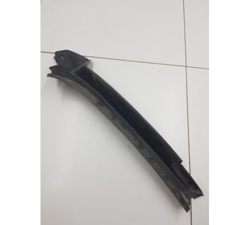 Накладка фонаря задняя правая водосток