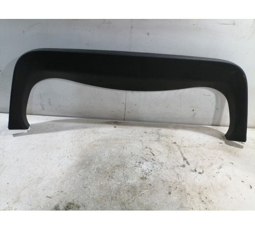 Обшивка крышки двери багажника верхняя