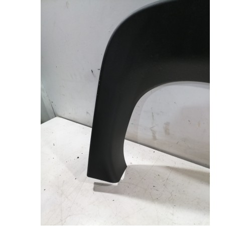 Обшивка крышки двери багажника верхняя