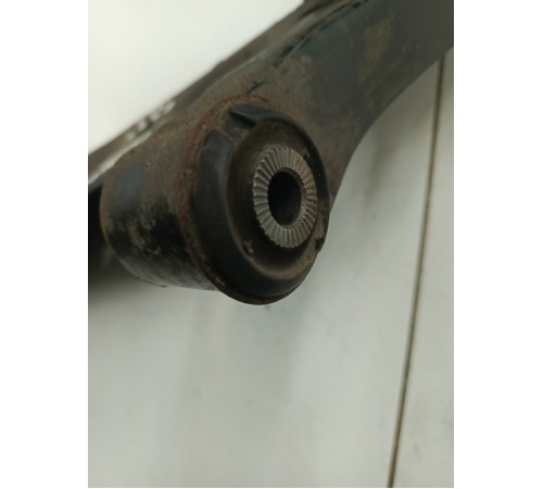 Рычаг подвески передний левый