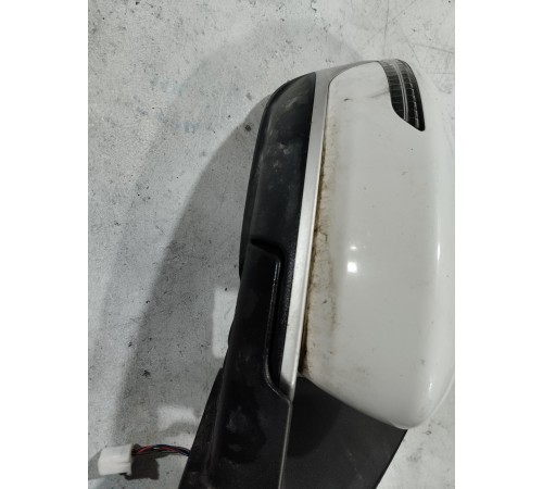 Зеркало заднего вида правое