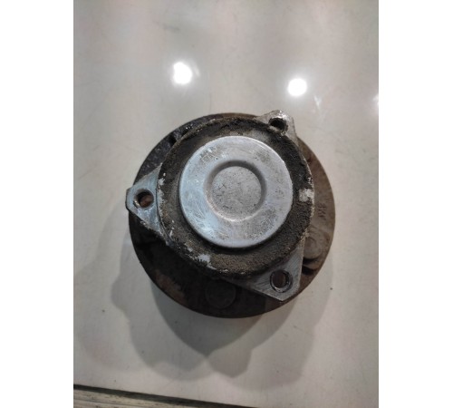 Ступица (передняя, правая)