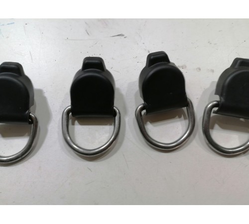 Комплект крючков багажника