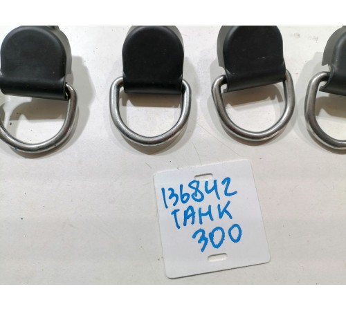 Комплект крючков багажника