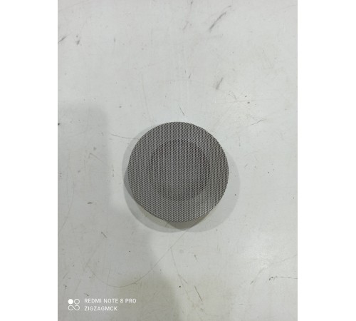 Накладка (решетка) динамика