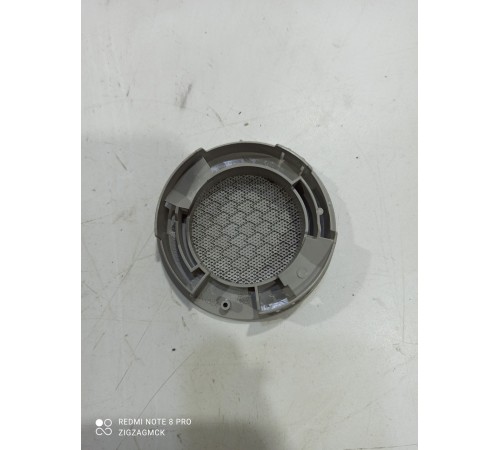 Накладка (решетка) динамика