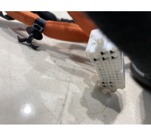 Электропроводка двери (передней правой)