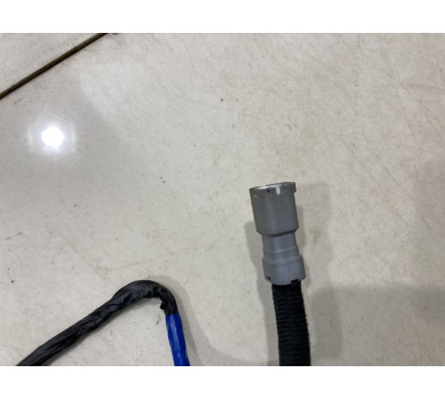 Электропроводка двери (передней правой)