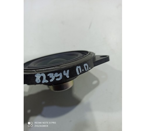 Динамик двери (передний правый)