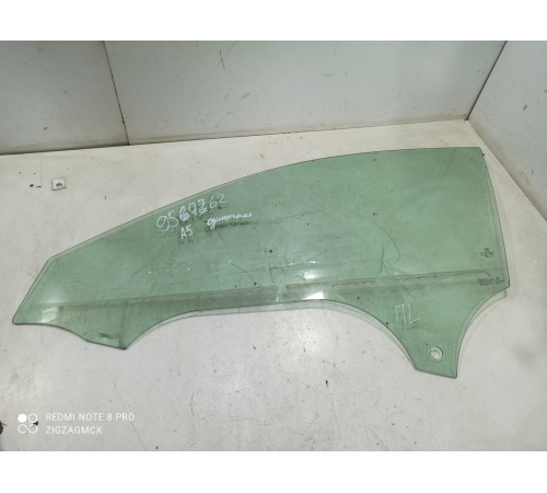 Стекло двери (переднее левое)