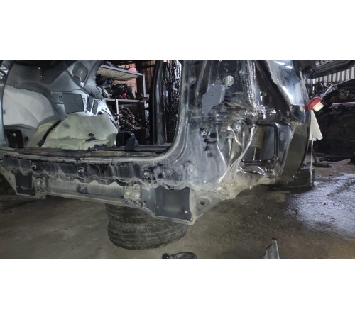 Задняя панель