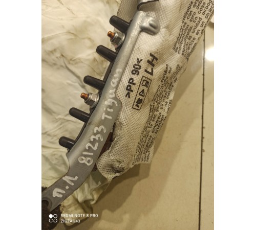 Подушка безопасности в сиденье(передняя левая)