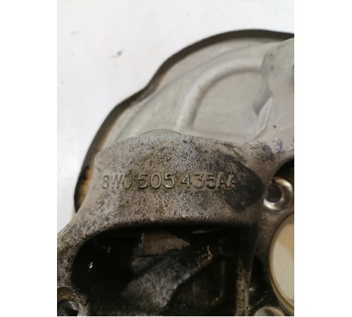 Кулак поворотный задний левый