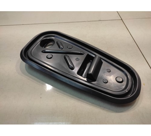 Накладка двери(передняя, правая)