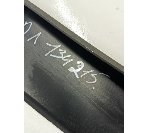 Обшивка центральной стойки левая нижняя