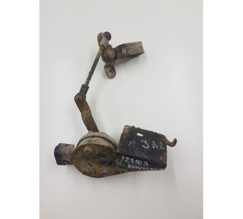 Датчик высоты дорожного просвета задний правый