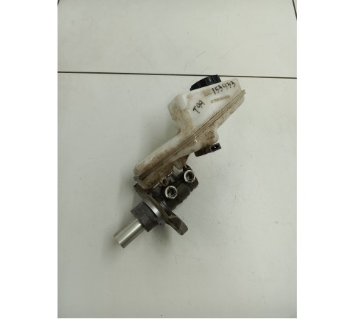 Главный тормозной цилиндр в сборе