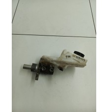 Главный тормозной цилиндр в сборе