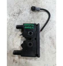 Замок капота