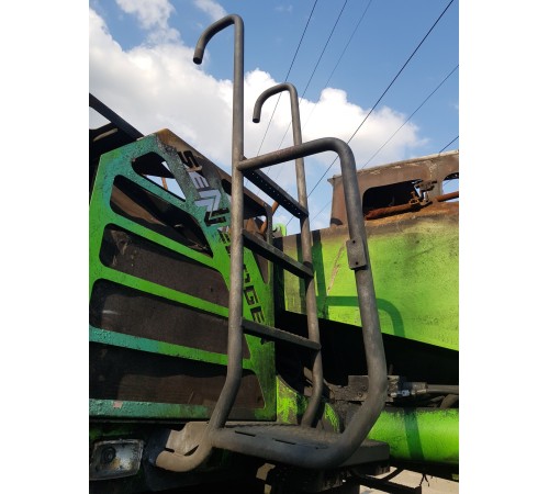 Лестница для доступа к агрегатам