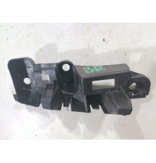  Кронштейн крепление заднего бампера правый