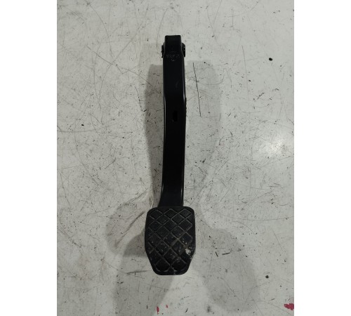 Педаль тормоза