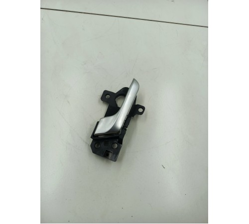 Ручка двери задняя левая внутренняя