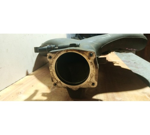 Коллектор впускной