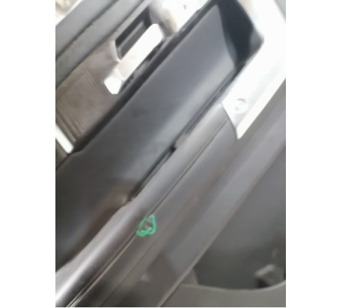 Обшивка двери Передняя Левая