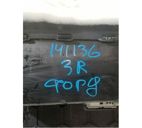 Обшивка багажника правая