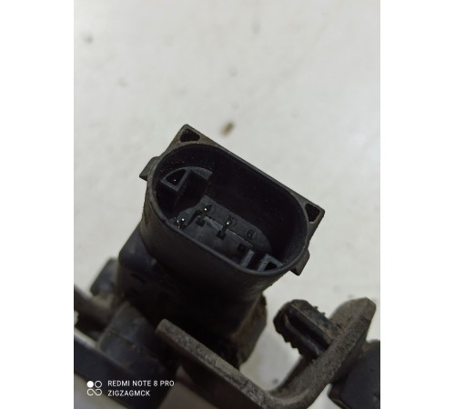 Датчик дорожного просвета (задний, правый)