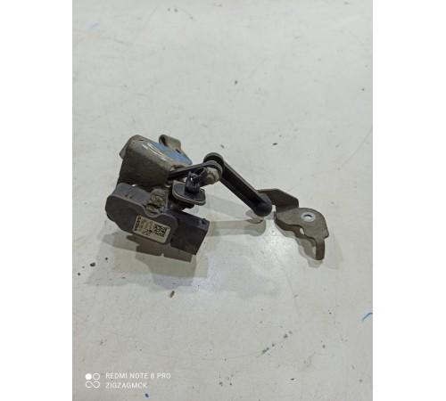 Датчик дорожного просвета (задний, правый)