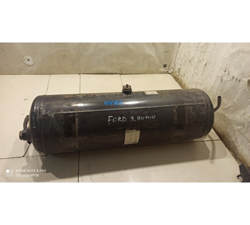 Резервуар воздушного тормоза (задний, нижний)