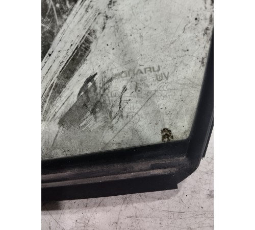 Форточка двери(передняя левая)