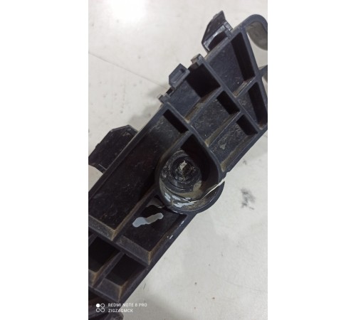 Кронштейн(крепление) заднего бампера левый