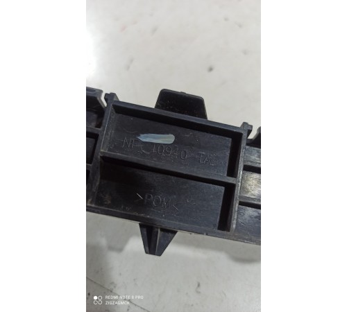 Кронштейн(крепление) заднего бампера левый