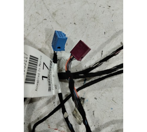 Электропроводка обшивки двери (задняя, левая)