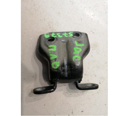 Петля двери передняя левая верхняя