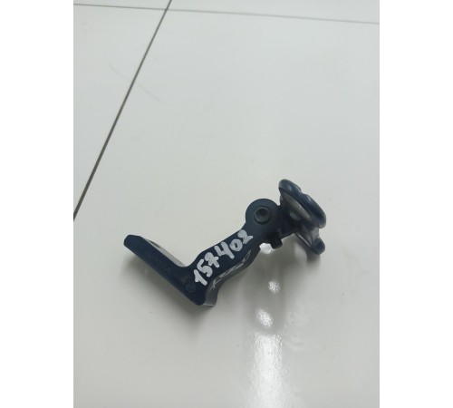 Петля двери задняя левая нижняя