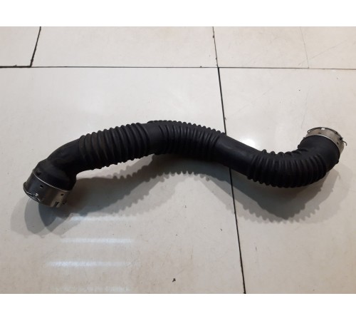 Патрубок интеркулера