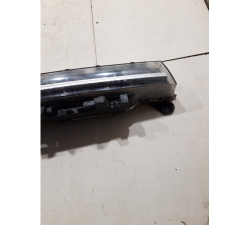 Фара (центральная)