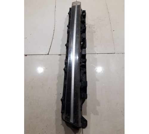 Фара (центральная)