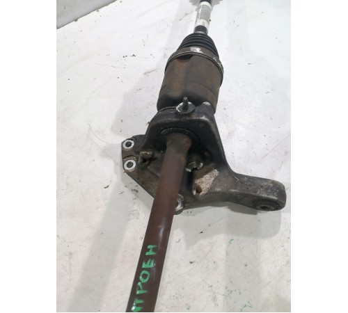 Привод передний правый