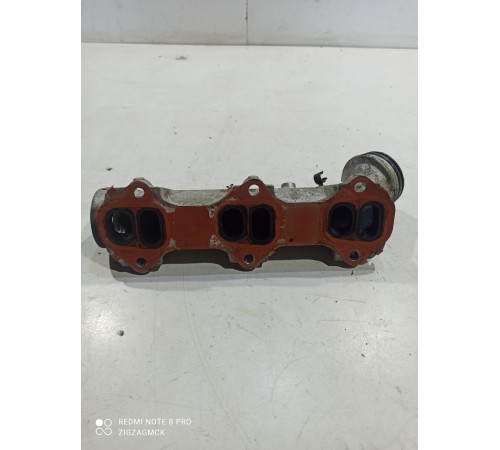 Впускной коллектор правый