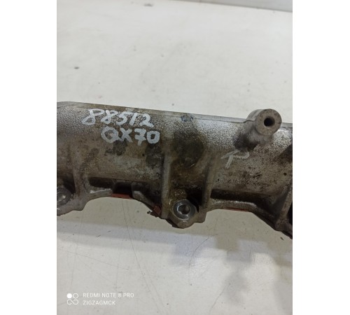 Впускной коллектор правый